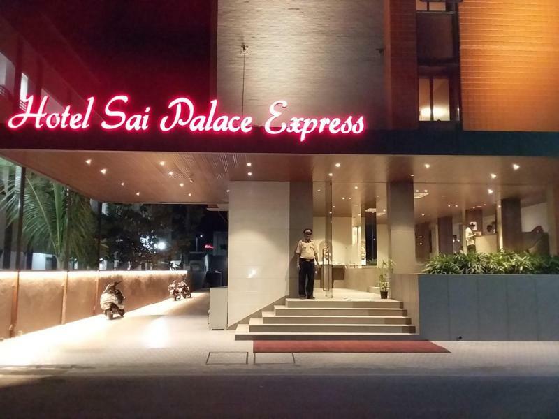 Sai Palace Express Ширди Экстерьер фото